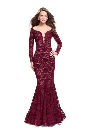 La Femme - Fitted Beaded Plunging Sweetheart Mermaid Dress 25607SC - 1 pc Garnet In Size 8 Available Earthy tone unclassified dresses